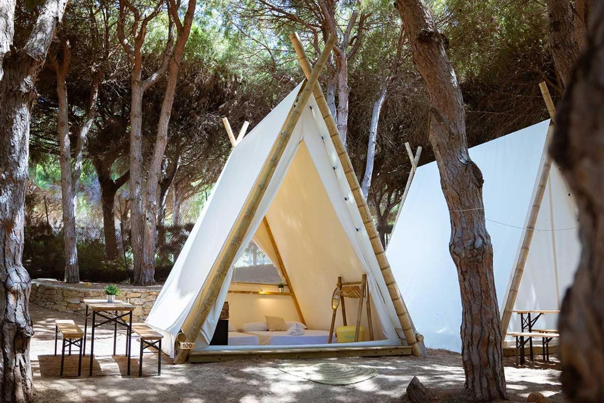Kamping OH Tarifa Hotel Bagian luar foto
